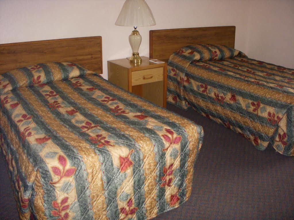 Apple Tree Inn Спокен Екстер'єр фото