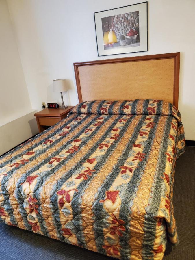 Apple Tree Inn Спокен Екстер'єр фото